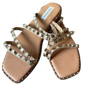 Steve Madden skyler Studded strappy flat slip on Sandals summer women’s shoe 10